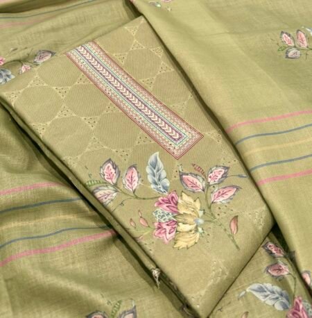 Pista Bloom Printed Suit Set.